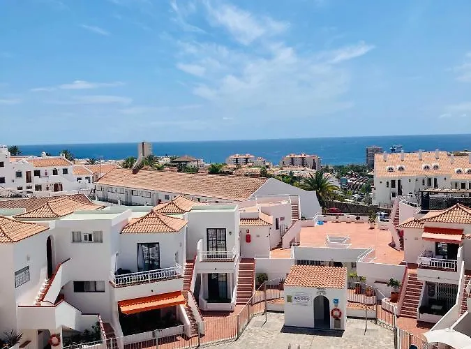 With Terrace And Pool, Cristianos Los Cristianos (Tenerife)