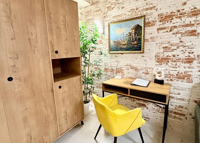 With Terrace And Pool, Cristianos Los Cristianos (Tenerife)