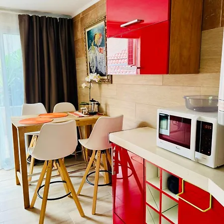 With Terrace And Pool, Cristianos Los Cristianos (Tenerife)