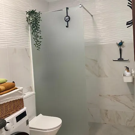 Appartement With Terrace And Pool, Cristianos Los Cristianos (Tenerife)