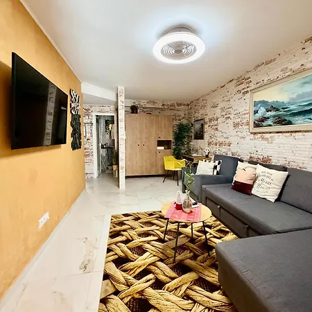 With Terrace And Pool, Cristianos Апартаменты Лос Кристианос